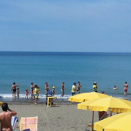 Camping Casa Di Caccia Marina Di Bibbona Exterior photo