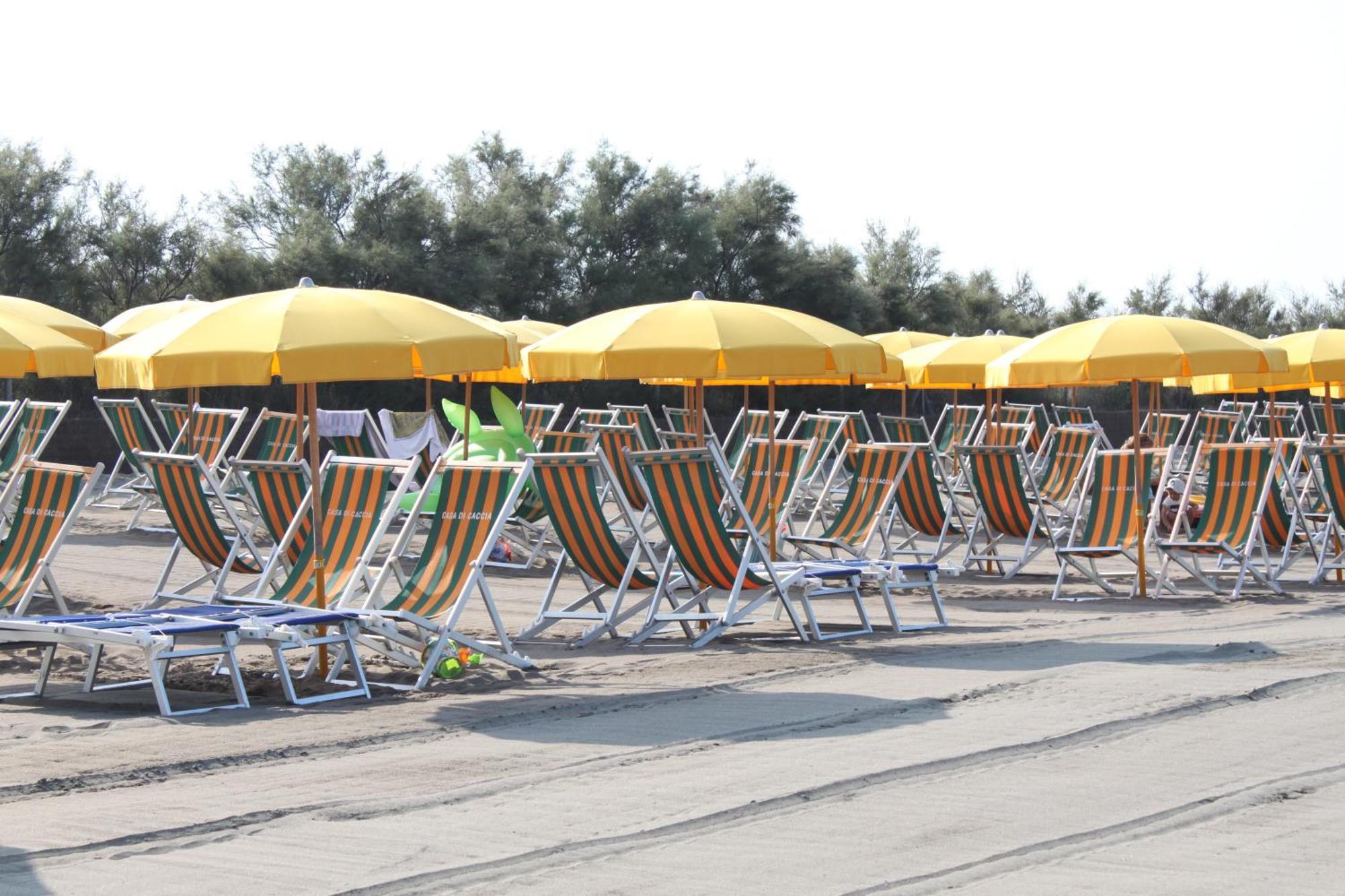 Camping Casa Di Caccia Marina Di Bibbona Exterior photo
